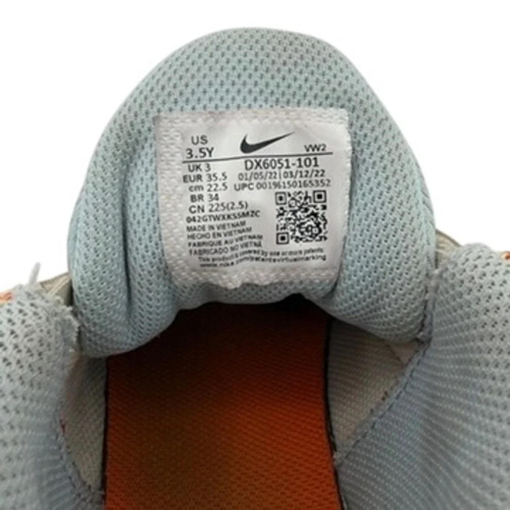 Nike Crosscourt Youth Basketball Shoes Size 3.5Y White Gray‎ DX6051-101